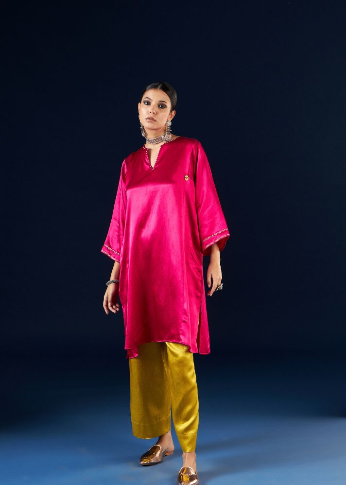 A Model Wearing Multicolor Silk Magenta Pink & Gold Yellow Kalidaar Kurta Set- FC-2303, curated by Only Ethikal