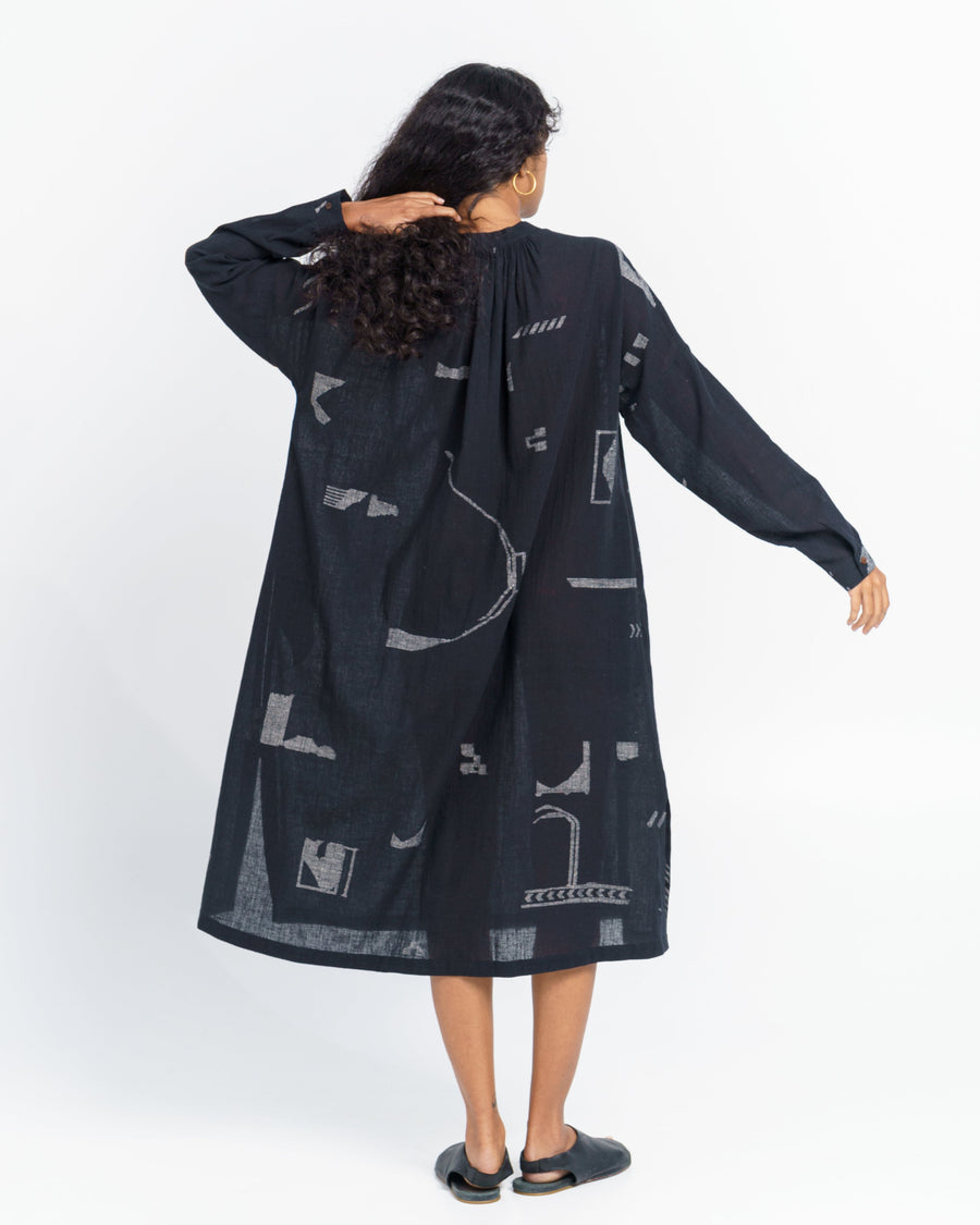 A Model Wearing Black Handwoven Cotton Oversized Gathered Slate Dress, curated by Only Ethikal