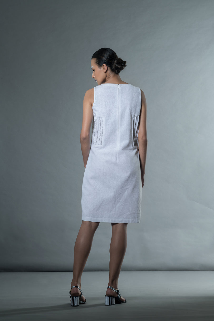 White shift dress with bubble tucks - onlyethikal