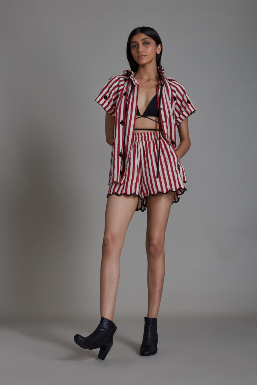 A Model Wearing Multicolor Pure Cotton Stripe Tora Set- Red (Set Of 3), curated by Only Ethikal