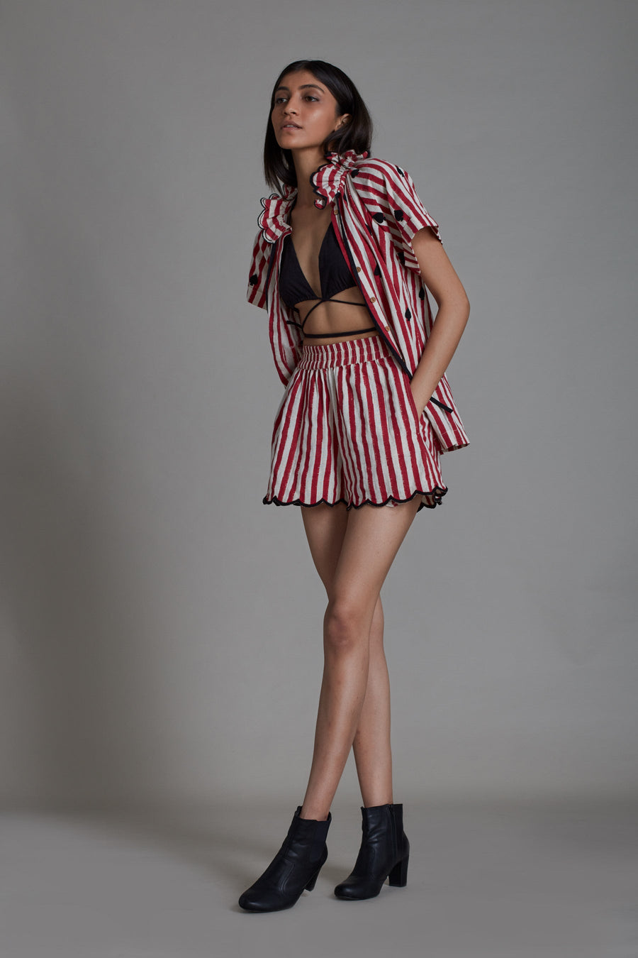 A Model Wearing Multicolor Pure Cotton Stripe Tora Set- Red (Set Of 3), curated by Only Ethikal