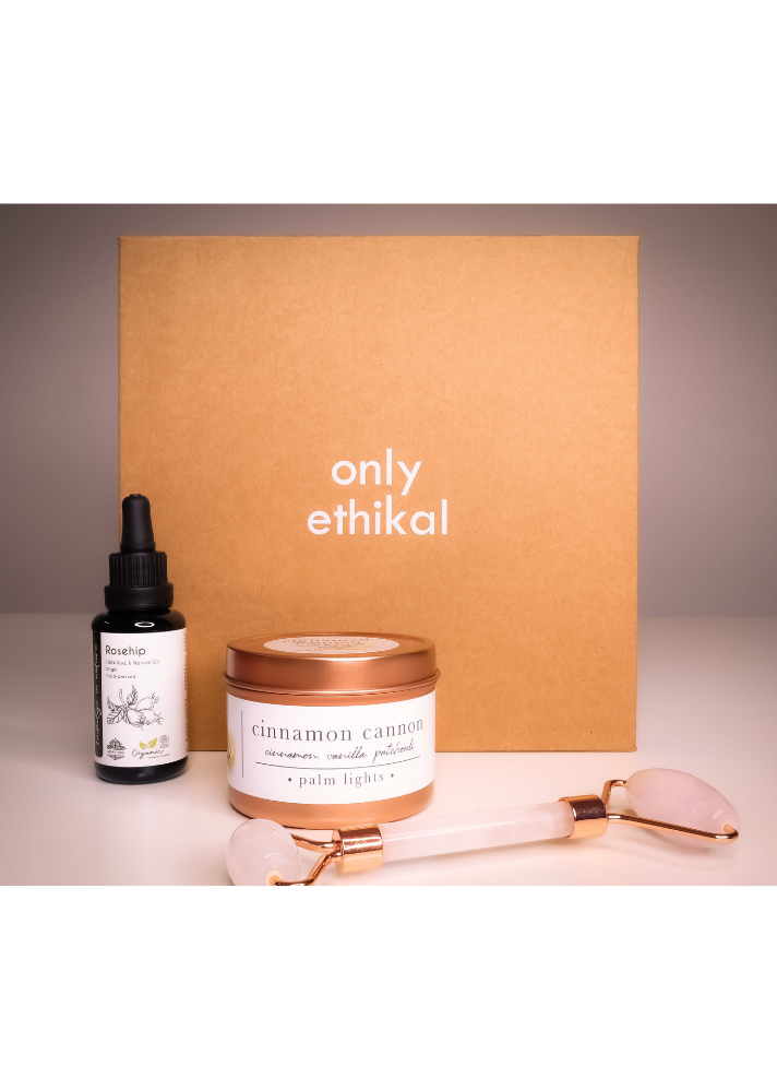 Gift box- Cinnamon Cannon x Rosehip oil x Face roller