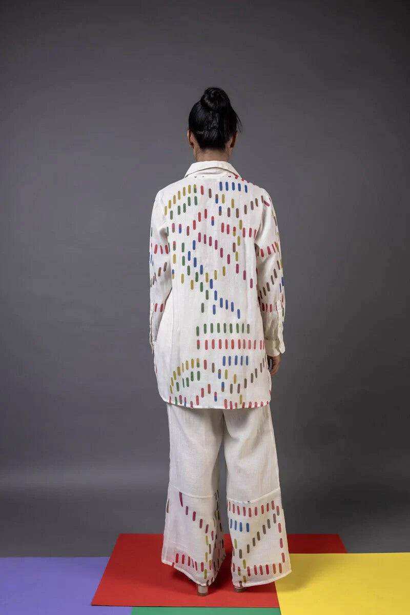 A Model Wearing White Handwoven Cotton Kovan, curated by Only Ethikal