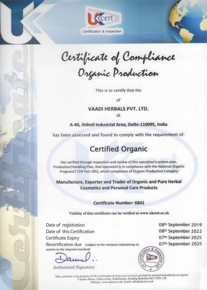 Vaadi Organics Organic Sunscreen Cream SPF 25 with Kiwi & Avocado Extract
